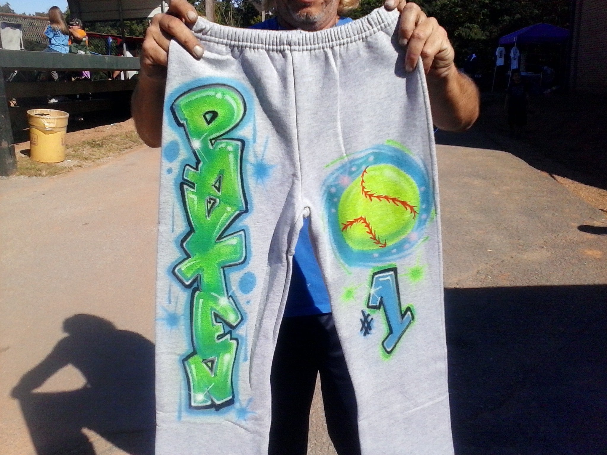 Airbrush sweatpants top
